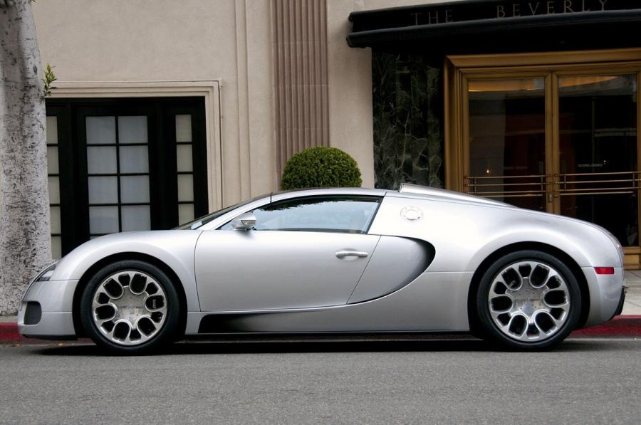  Bugatti Veyron 16.4 Grand Sport 2012 года  (фото 44 из 46)